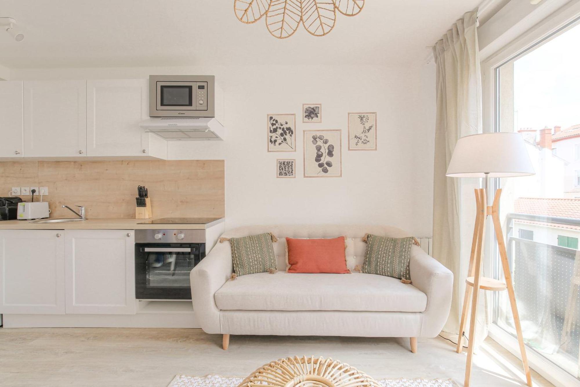 Cosy Au Centre D'oullins Avec Garage * Oullins
